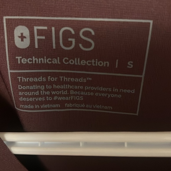 Figs Catarina scrub top size small - Picture 3 of 3